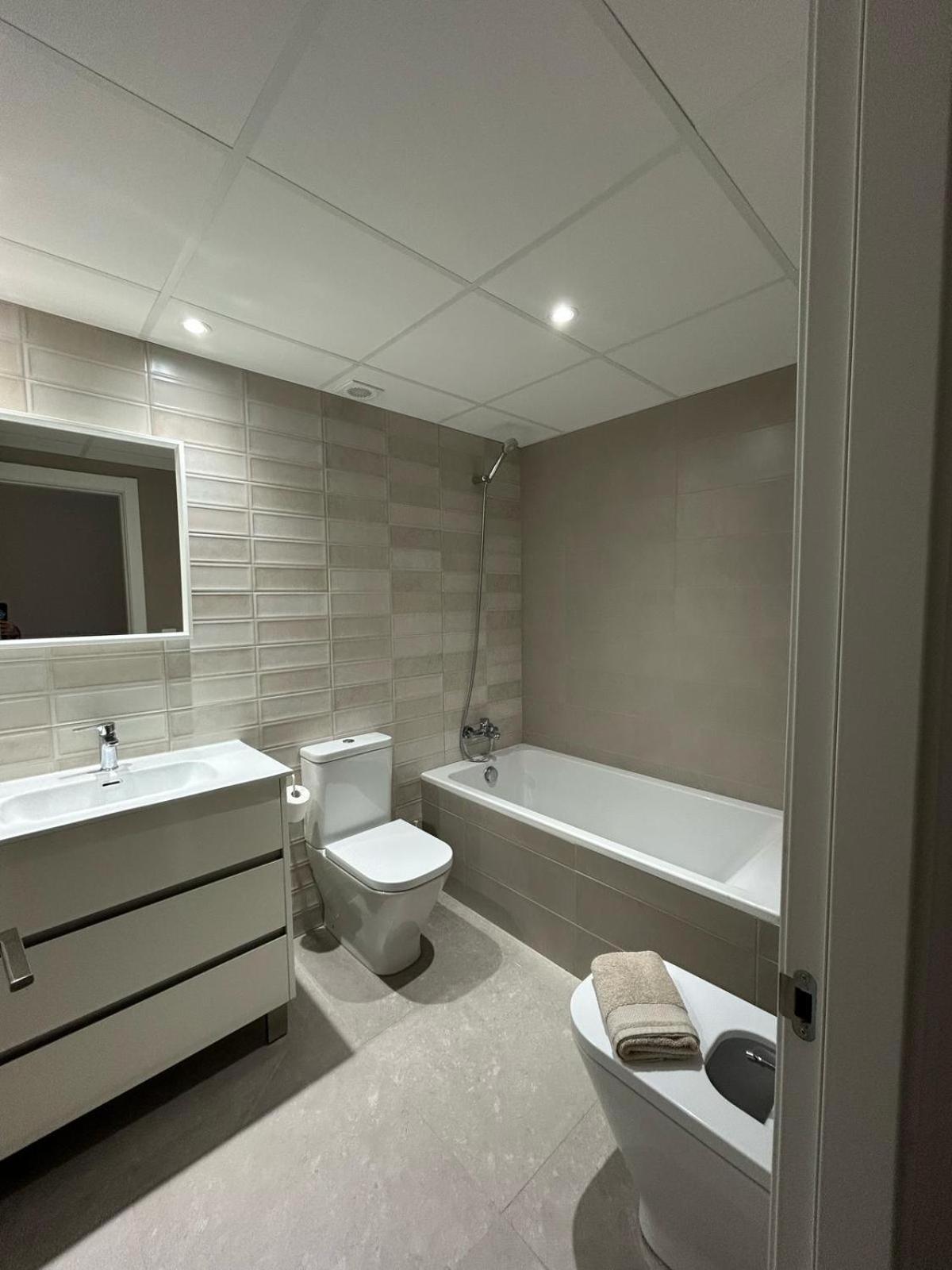 Apartamentos Corteingles Castellon By Tucasanlaplaya 卡斯特利翁-德拉普拉纳 外观 照片